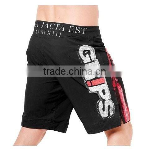 Grips legionario fight shorts