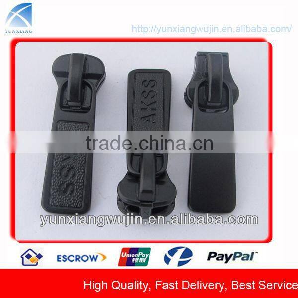 CD8093 2012 Hot Sale Zipper Slider for Jackets, Garments