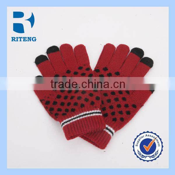 touchscreen hand gloves