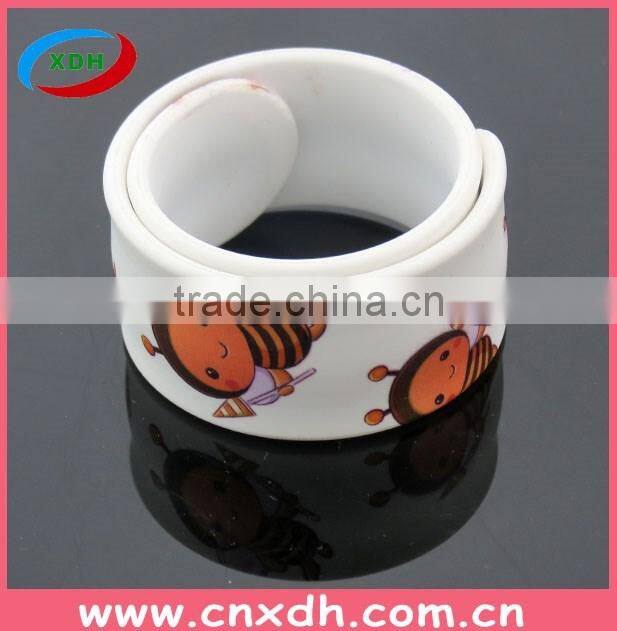 Fashionable Silicone Slap Bracelet