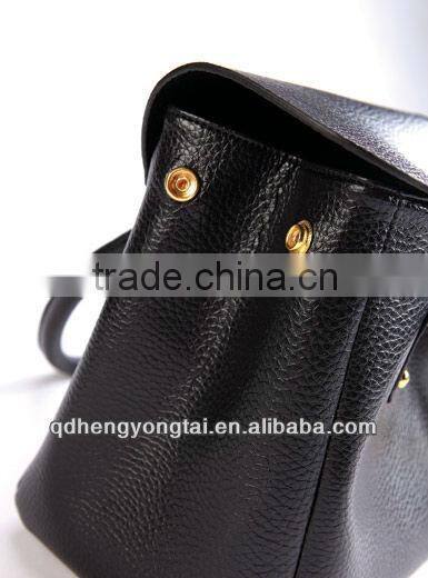 2016 Fashion PU leather handbag with chain