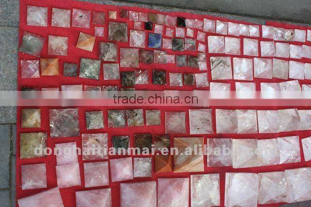 Rock Natural Clear QUARTZ PINK Crystal HEALING Pyramid , Gift