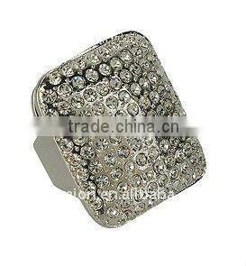 Beautiful beaded penguin rings