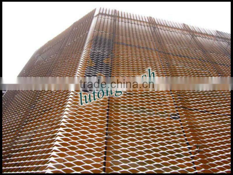 Aluminum expanded sheet for exterior wall covering