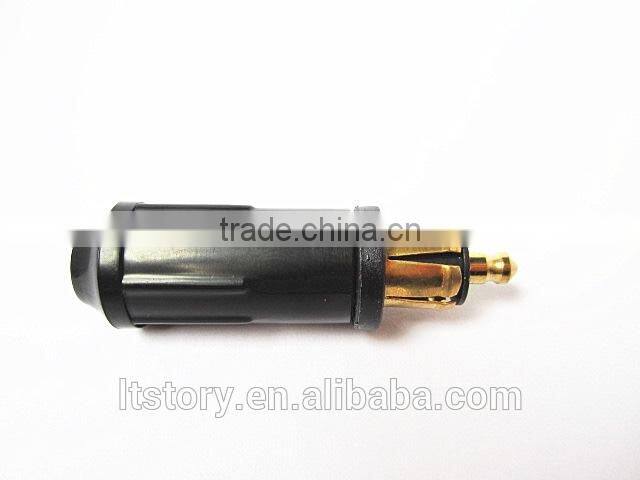 Black color car Merit 12V Rated Voltage 0-35V DC Max Current 16A Power Plug power socket