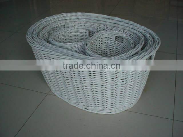 Wholesale Firm willow sundries baskets with hanle for storage