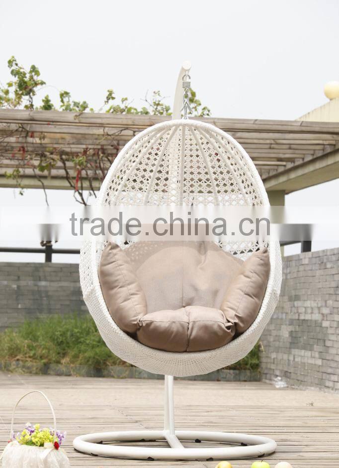 Hot Sale Luxury Durable Garden Swing Chair L