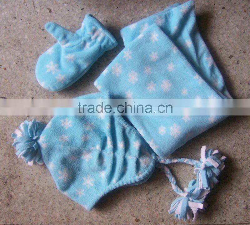 wind proof and warm child military polar fleece scarf hat glove sets