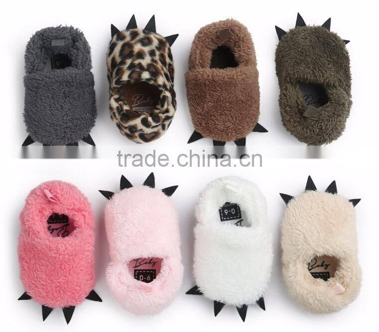 Cute paw design warm shoes for baby, little paw baby shoes