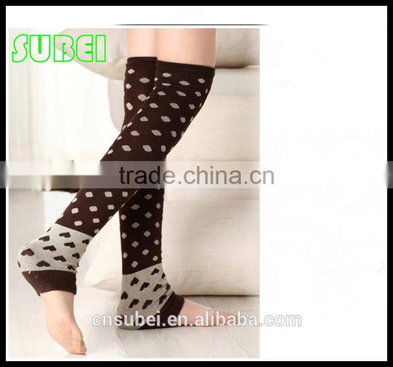 Sell like hot cakes products wholesale and OEM service women indoor socks/warm socks/fashion fuzzy shin guards