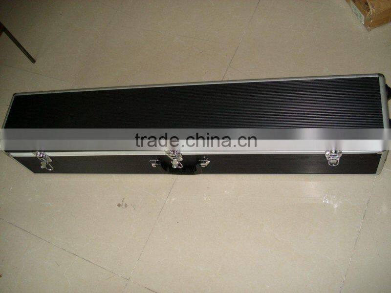Good quality grey aluminum gun case / rifle case