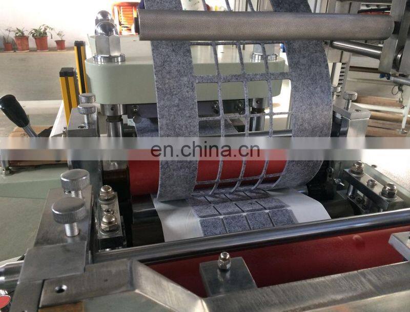Roll To Roll Kiss Cutting Machine Automatic Flatbed Die Cutting Machine