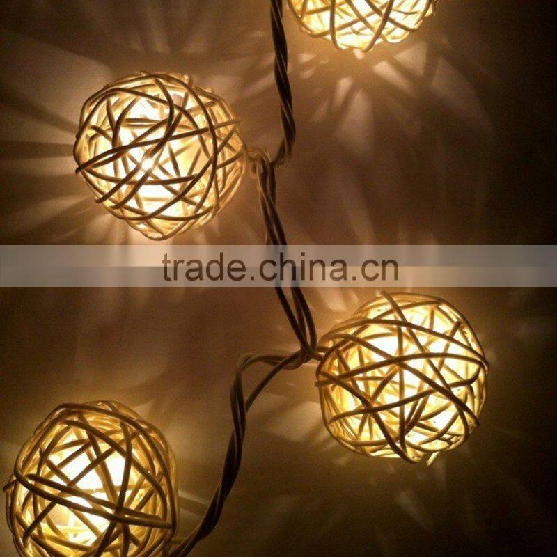 Solar Powered Handcraft 20LEDS Rattan Ball light Plug-in Decoration Light Holiday Lighting