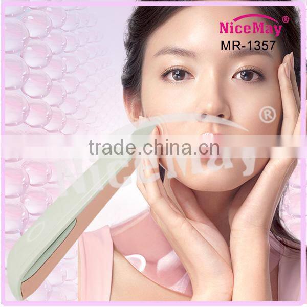Beauty personal care products waterproof skin scrubber