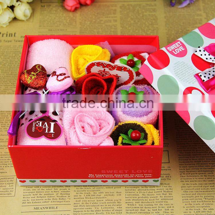 2016 promotional wholesale cake towel gifts with rose flower shape towel for wedding