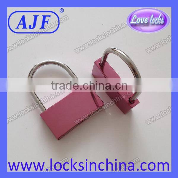 2016 best choice new style high quality pink square love lock with key