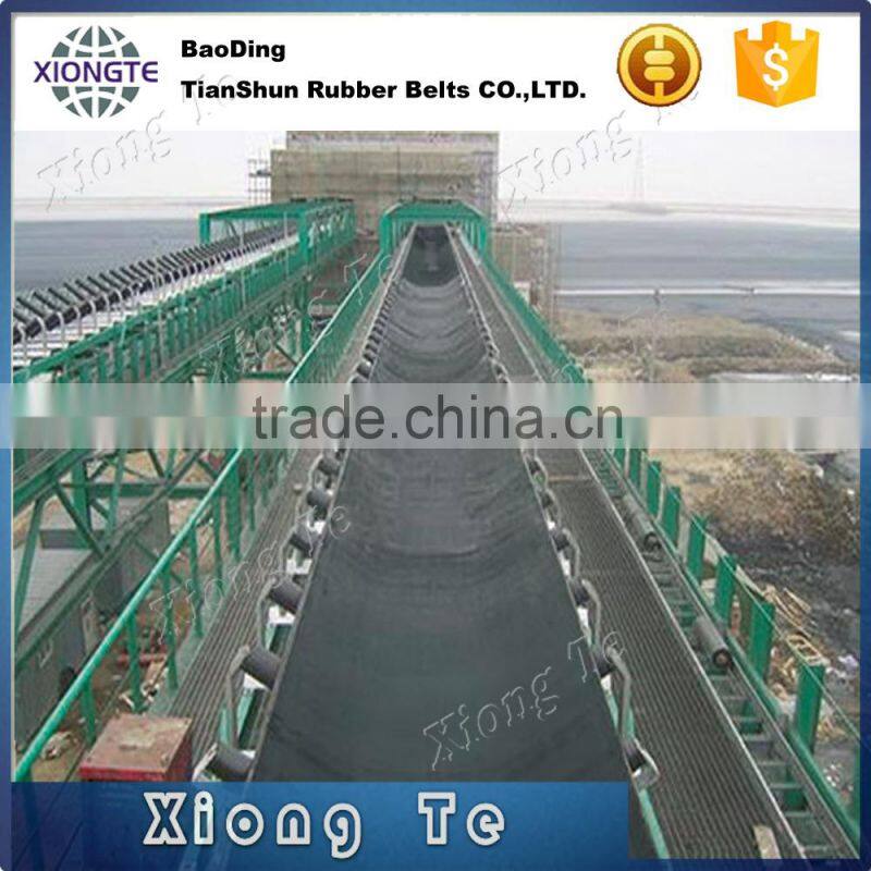Ep200 Oil-Resistant Conveyor Belt / Rubber Belt
