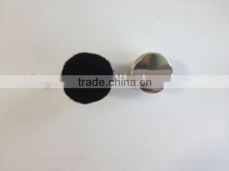 mini retractable powder brush