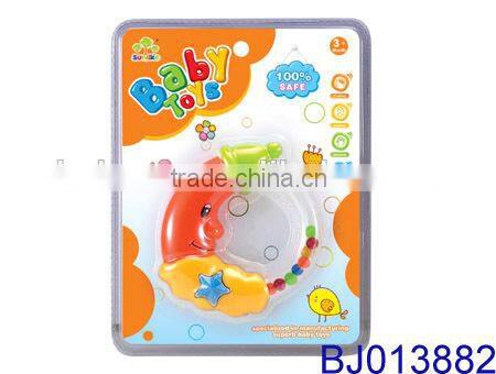 EN71 100% safe funny plastic animal baby rattle toy giraffe