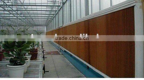 Cooling pad green house