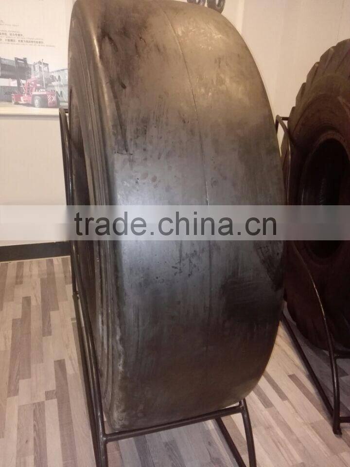 forklift tyre, port tire habor tire. 16.00-25 18.00-25 12.00-24