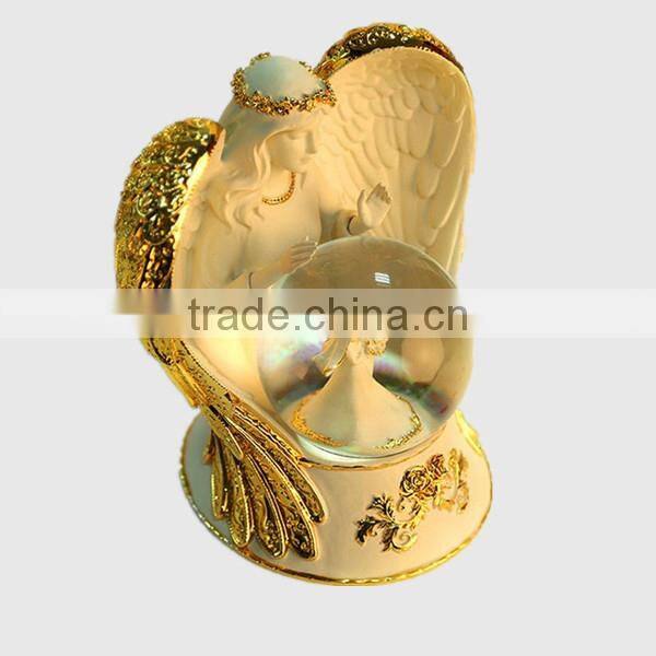 Luxury Resin angel with music wedding favors snow globe