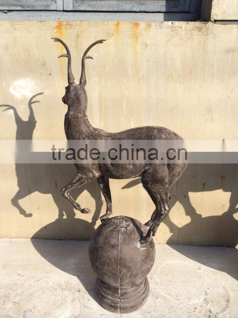 deer statue manufacturer