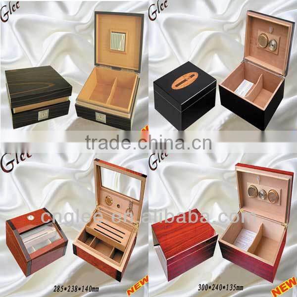 popular Wooden Cigar Box Attached Key