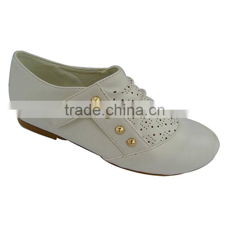 Latest Flat Canvas Shoes White Color for Women