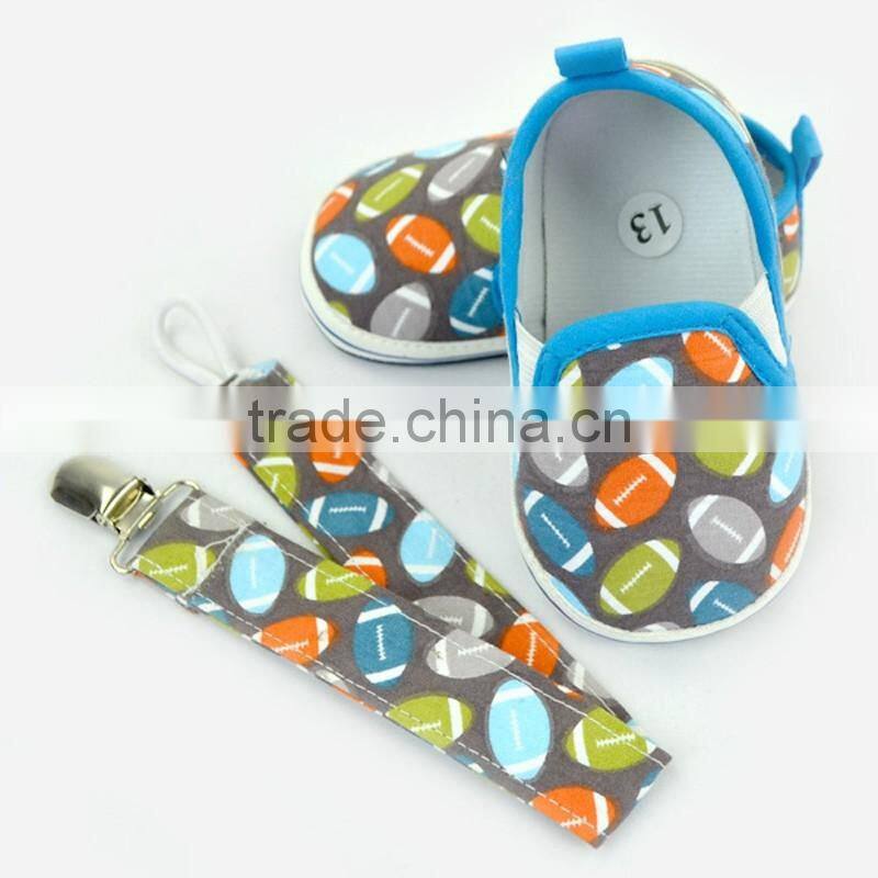 Stylish Rugby Pattern Newborn Blue Color Crib Shoes Baby Shoes Matching Pacifier Clip