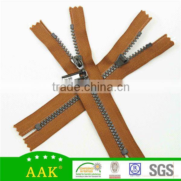 auto lock slider for 5# delrin zipper