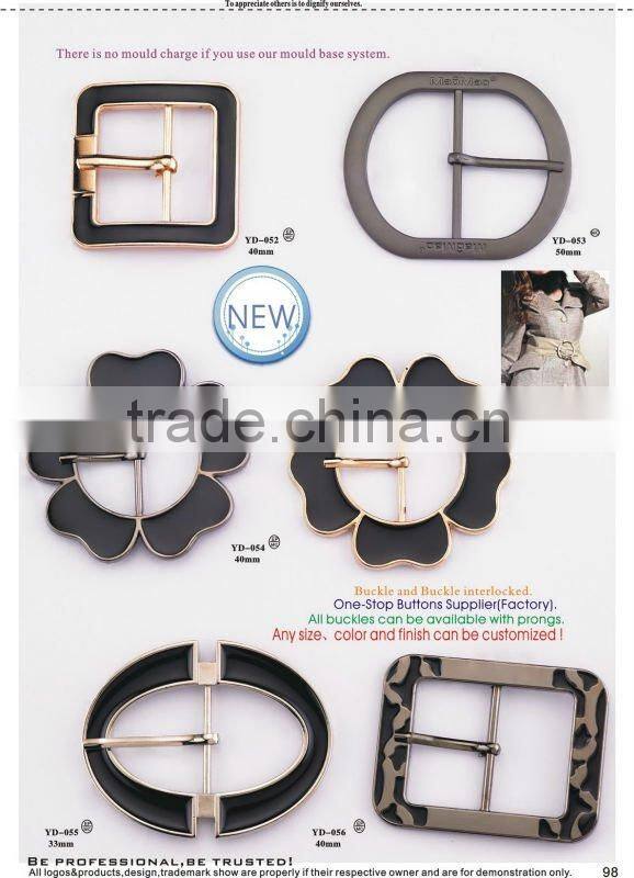 Elegant Round Silver Belt Buckle Decoration