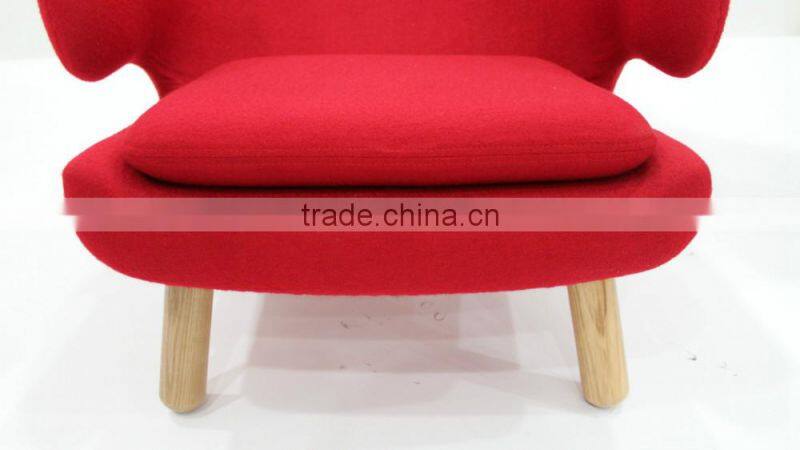 replica fiberglass material elegant grace cashmere Finn Juhl Pelican Chair with solid wood frame