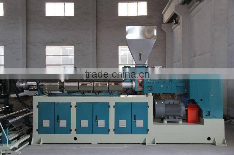 Plastic Extruded Sheet Forming Machine