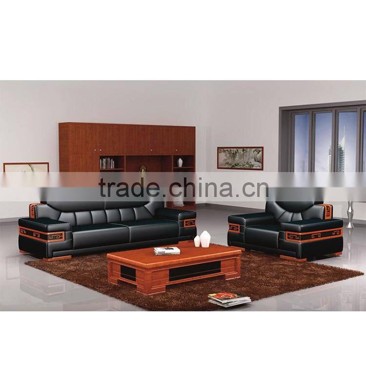 China Furniture Solid Wood Frame Traditional Leather Living Room Sofa