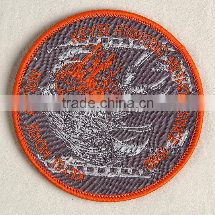 High defination round decorative woven badge label for leisure sports wear