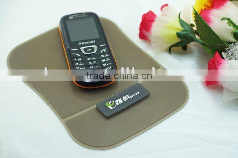 fashion car protective silicone mobile anti-slip mat