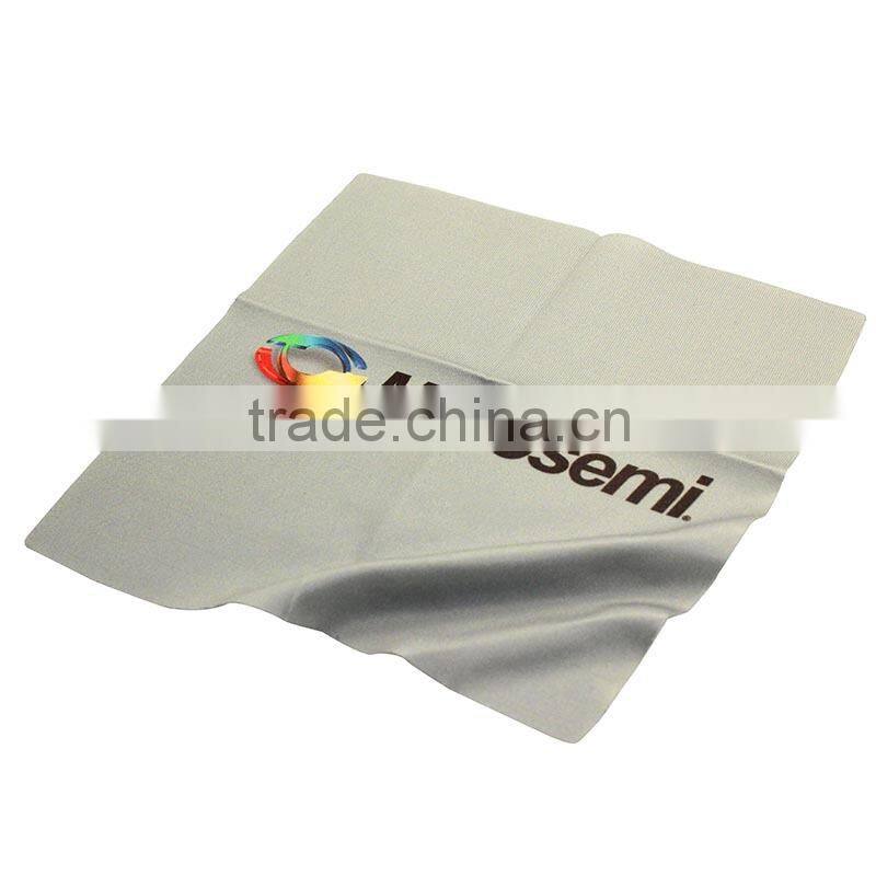 Super absorbent microfiber cleaning cloth