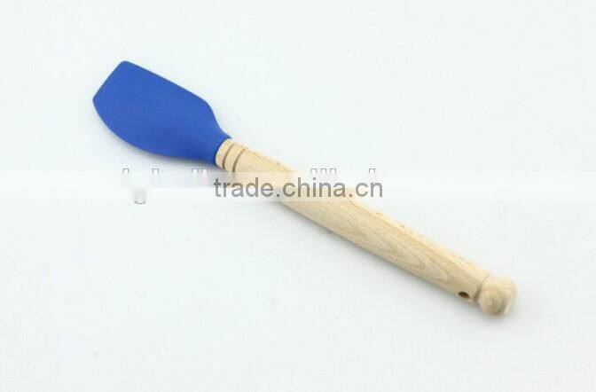 Popular Kitchen Utensil Silicone Cooking Spoon With Wooden Handle