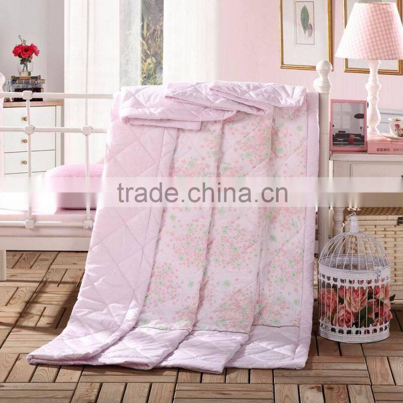 Luxury china wholesale cheap cotton washable quilt indian patchwork quilted bedspreads for bedrooms