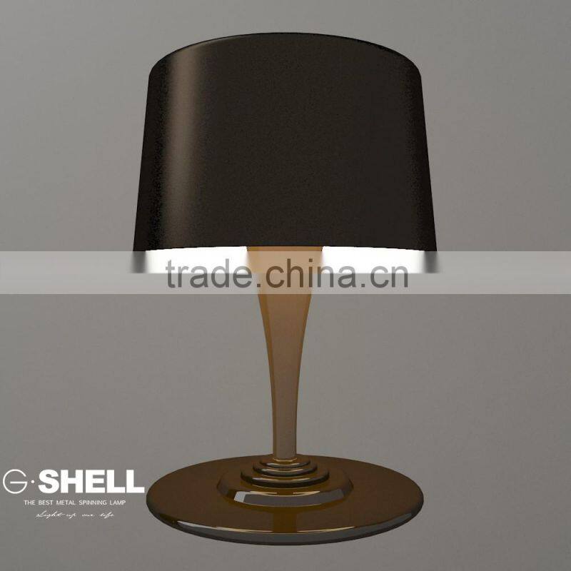 Contemporary European led design metal table lamp for the house