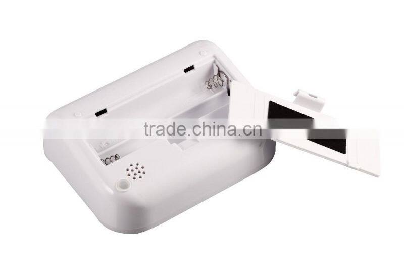 Aoeom Digital Upper Arm Type Blood Pressure Monitor with Dual Power