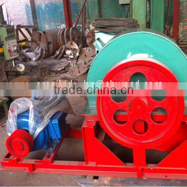 Electric wood to shaving for chicken bedding machine