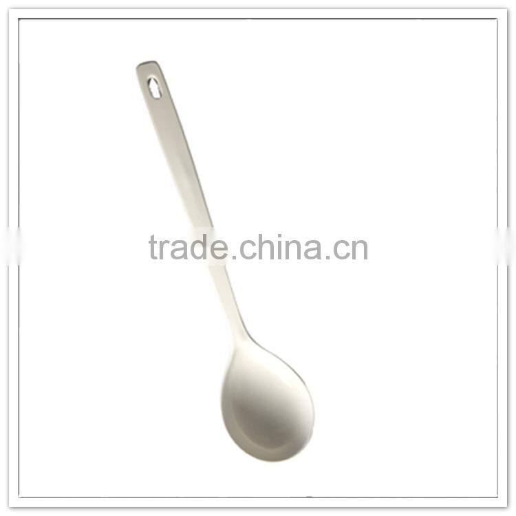 Factory directly price durable solid color plastic kitchen utensil white melamine small soup spoon