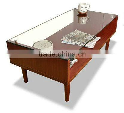 New design wooden legs modern MDF small coffee rable, square coffee table
