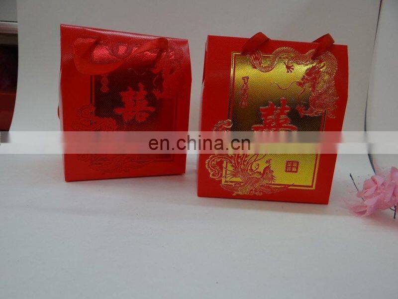Factory directly !Promotional Customized lovely red paper box with gold stamp