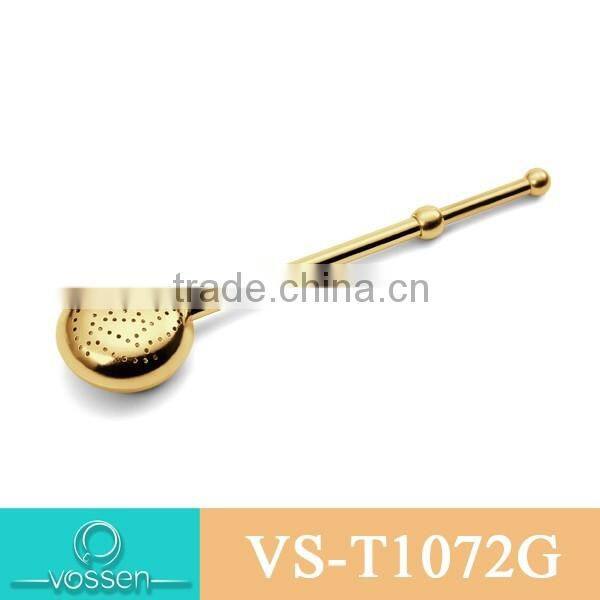 Teapot shaped tea accessory