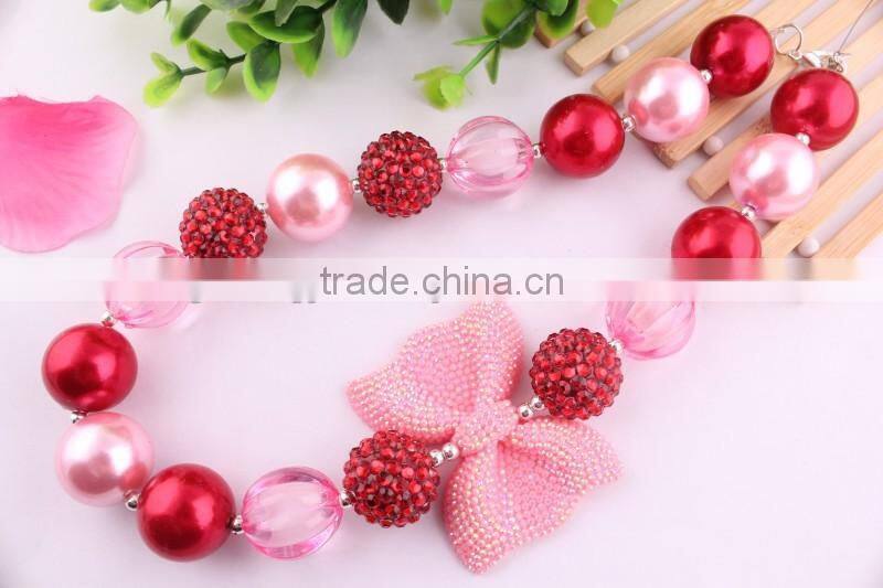 AAA Quality Latest Wholesale large acrylic bead necklace/Popular colorful bead chunky necklace
