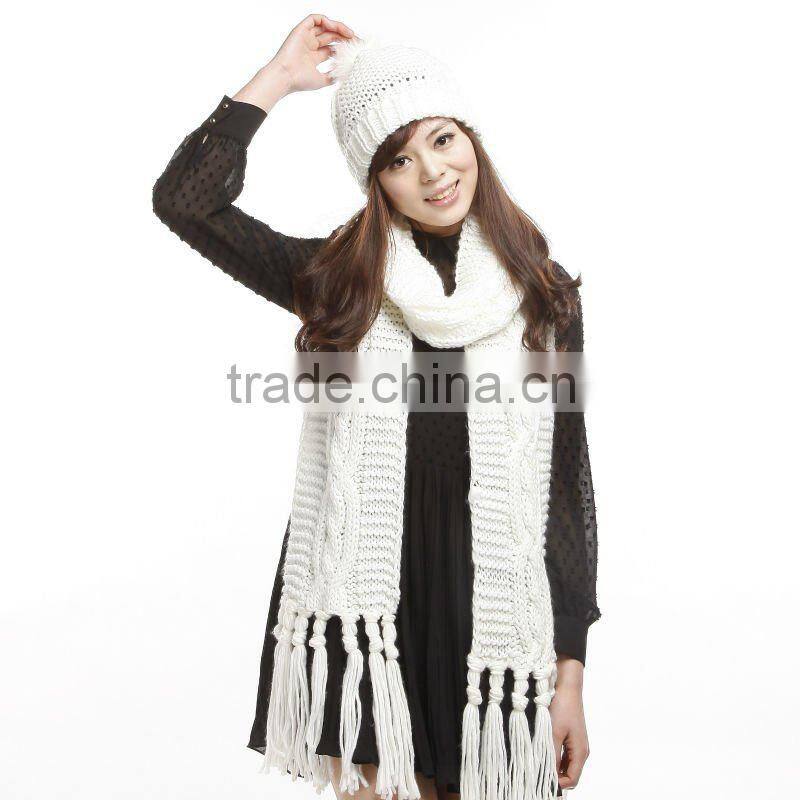 2013 famous trend acrylic fashion shiny scarf