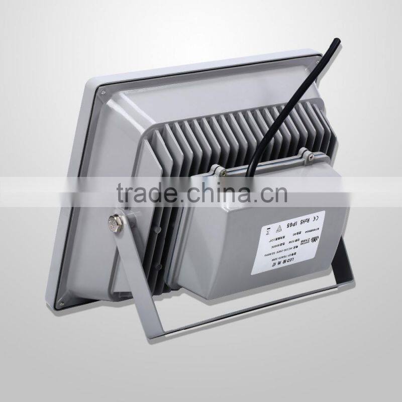 Robust aluminium casing high efficiency LED flood light for commercial